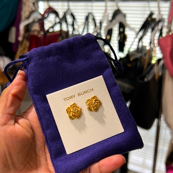 Tory Burch Jewelry - Tory Burch gold earrings!!